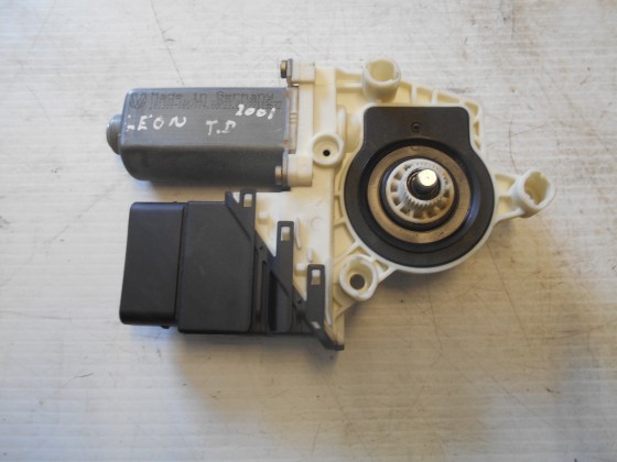 Motor Elevador Vidro Trz Drt Seat Leon 2001 MEV111